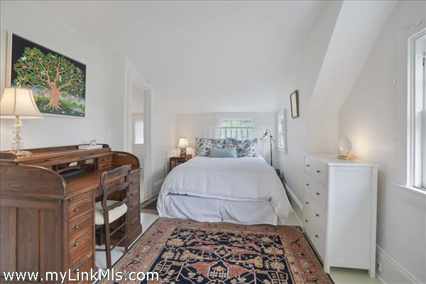 2nd Floor Primary Bedroom