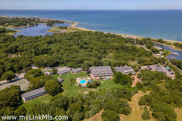 another birds eye view of the island inn area , check out the beach very close by