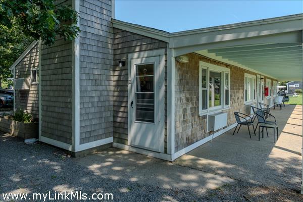 entrance to 10C, covered patio area