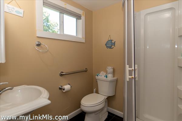 bathroom/shower