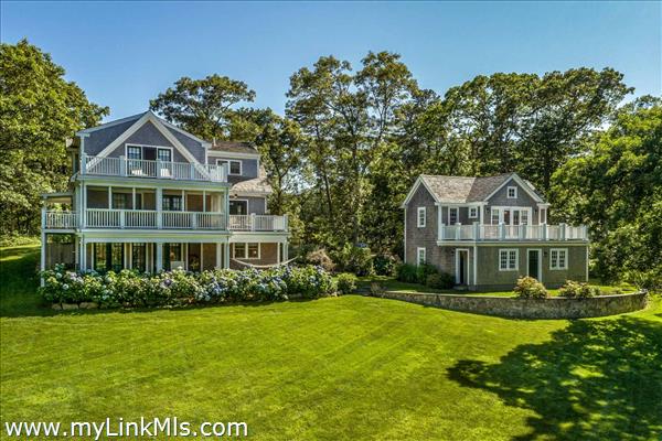 53 Hilltop Road Vineyard Haven MA