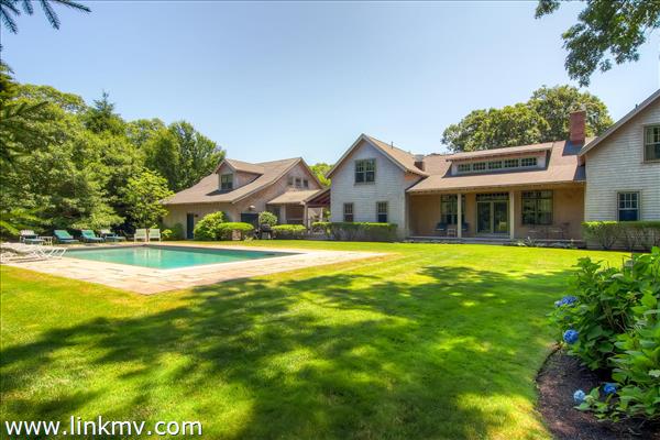 20 Flint Hill Road