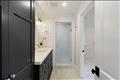Primary bedroom bathroom