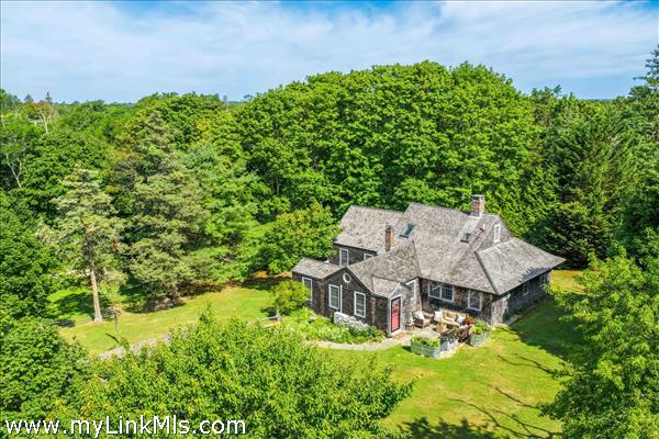 10 Danls Way, West Tisbury