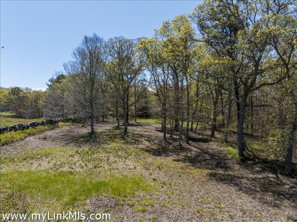 15 Menemsha Inn Road, Chilmark