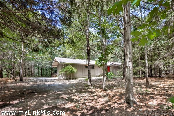 6 Kent Harbor Road, Edgartown