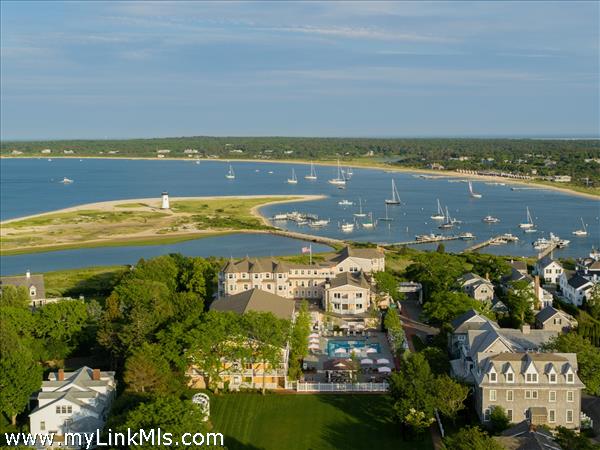 131 North Water St, Unit 94 Captain Huxford Cottage, Edgartown