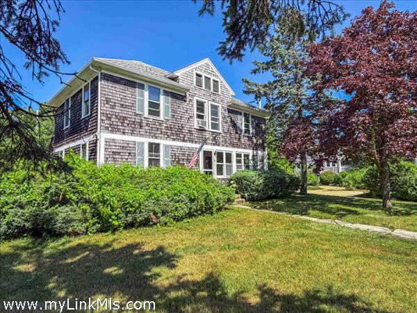 41 Edgartown Vineyard Haven Road, Vineyard Haven