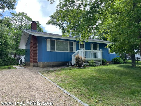 54 Towanticut Avenue, Oak Bluffs