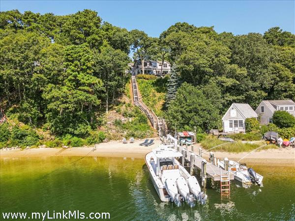 20 Sunnyside Avenue, Vineyard Haven