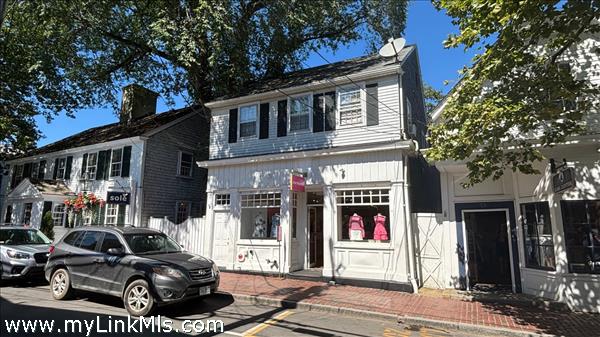 33 Main Street, Edgartown