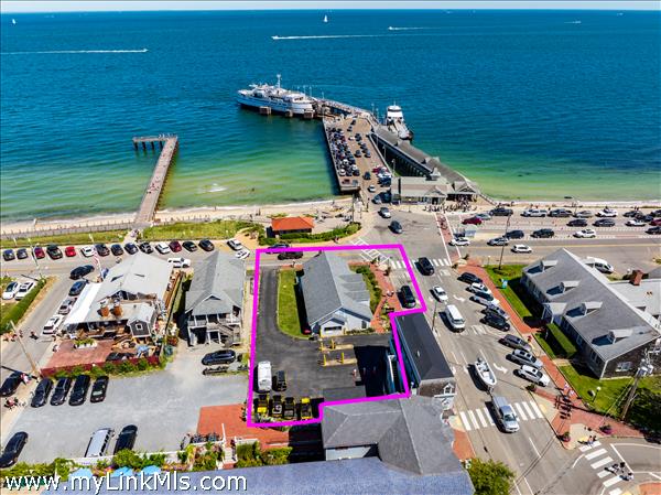 3 Oak Bluffs Avenue, Oak Bluffs